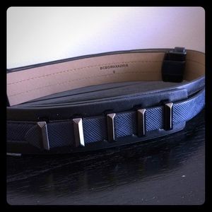 Chic BCBG belt!